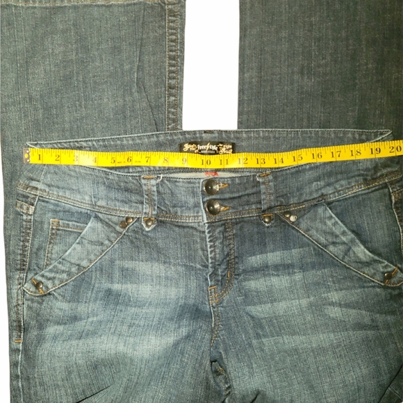 Freestyle Plus Size Revolution Jeans - Picture 5 of 6